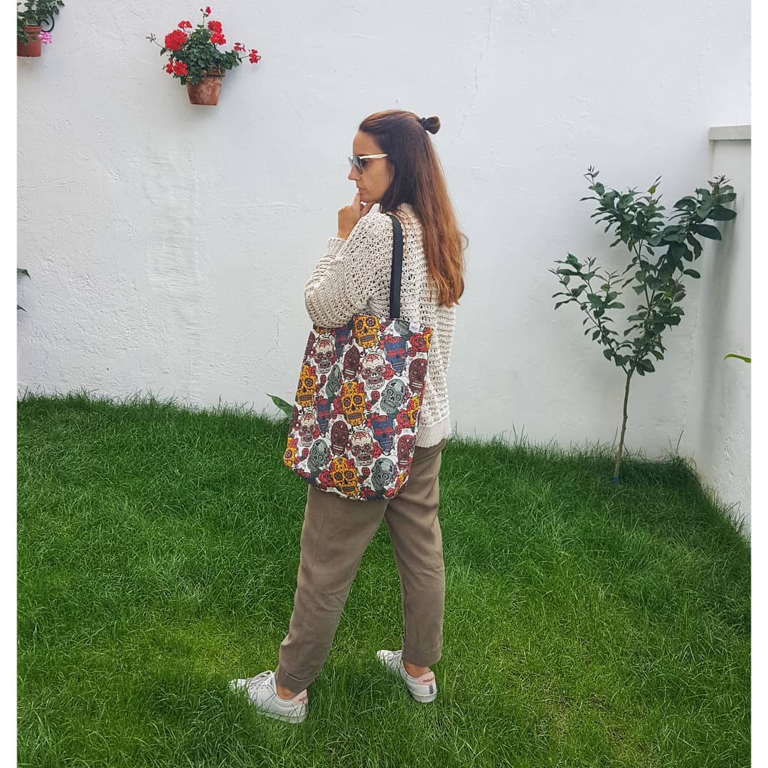 Bolso Tamyraki — origen: , 