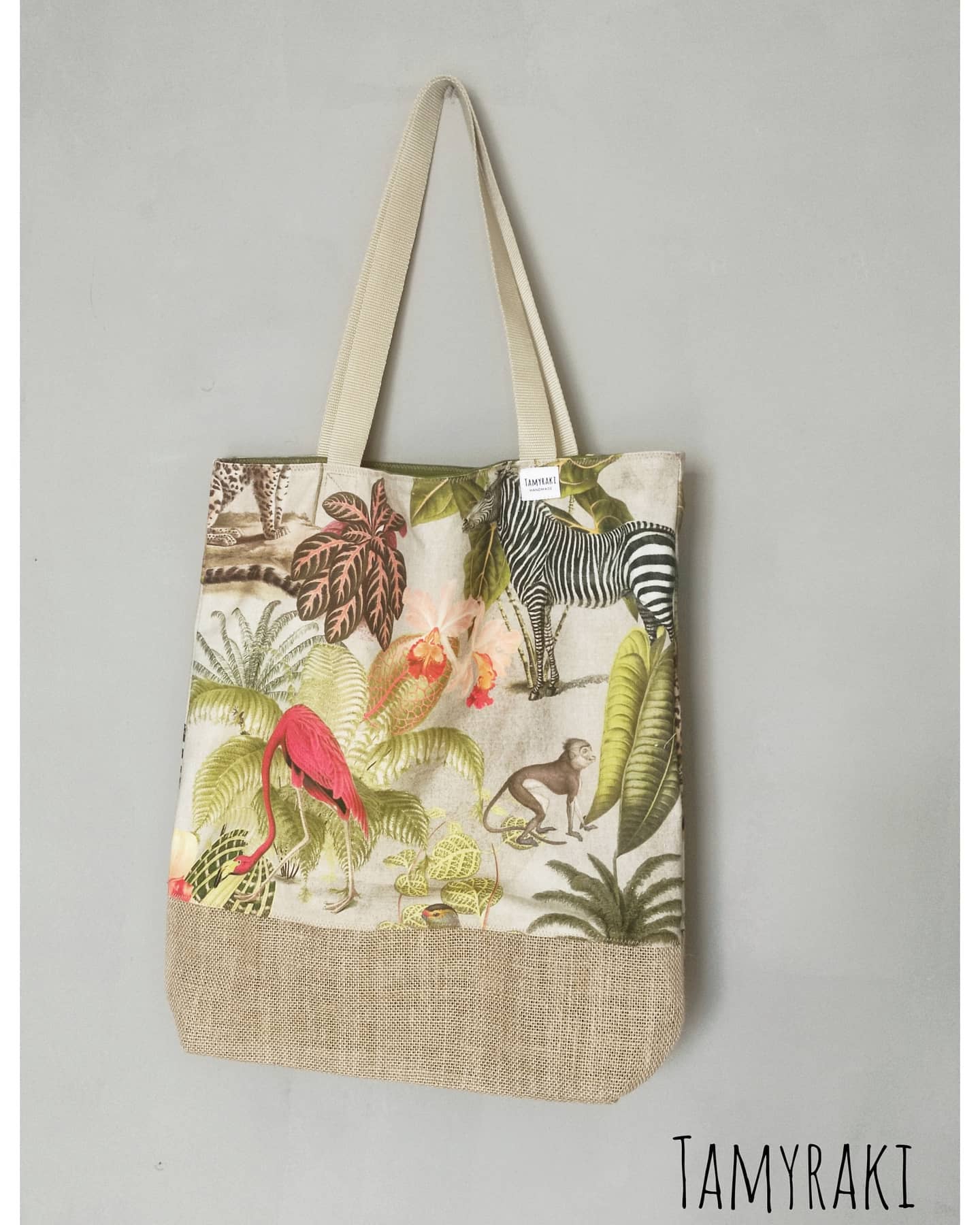 Bolso Tamyraki — origen: , 